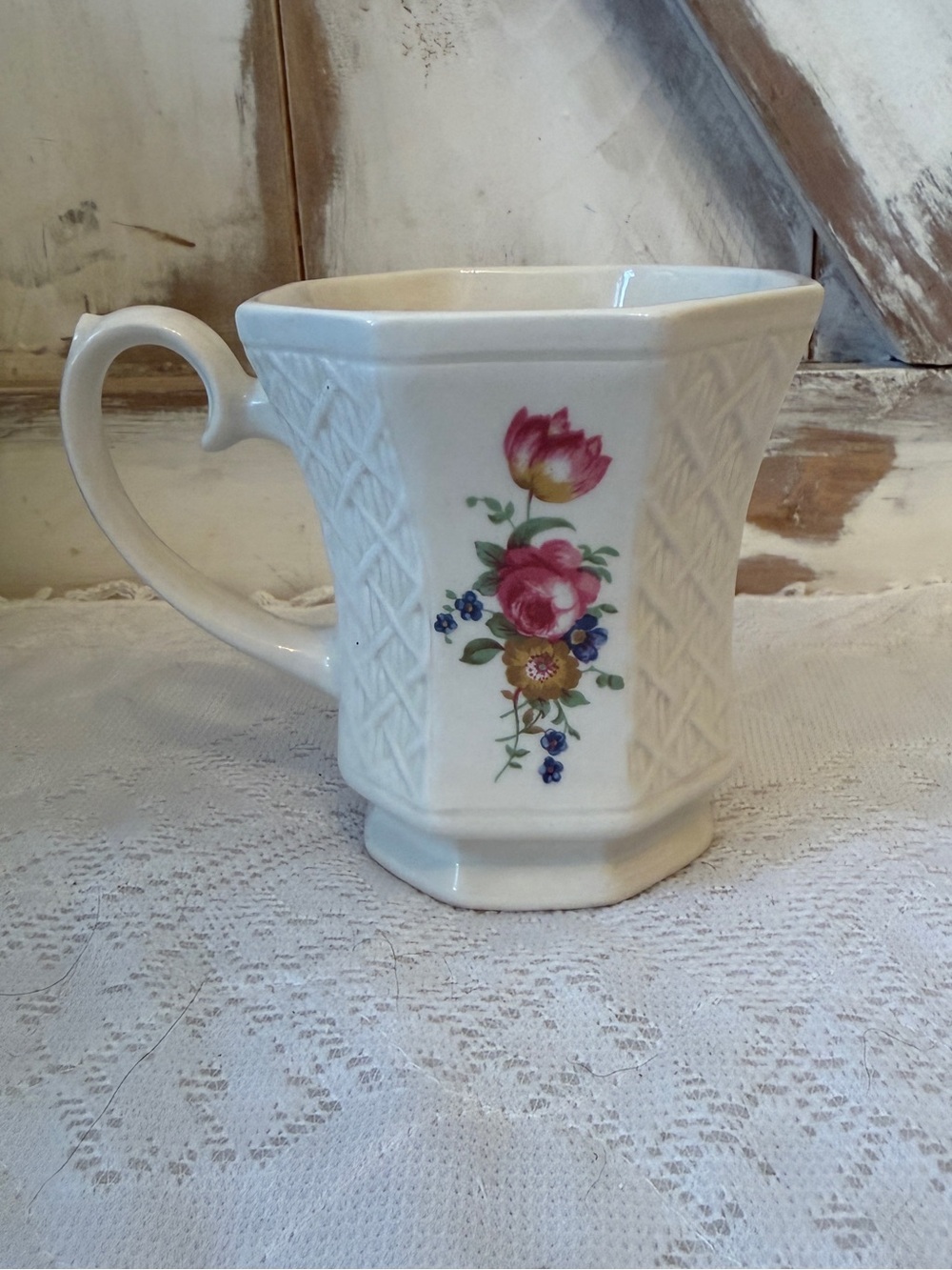 Sadler England floral mug